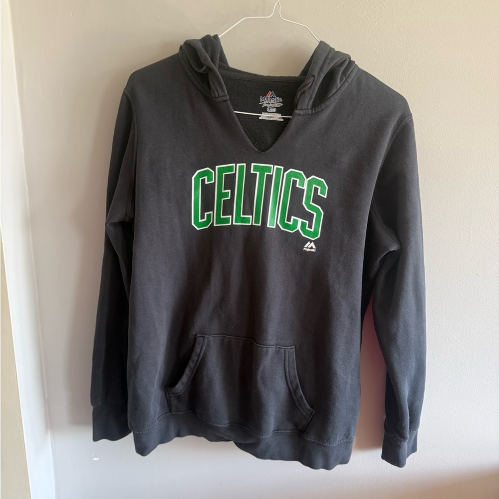 Boston Celtics Majestic Hoodie Black Pullover NBA Fan Fashion Size Large
